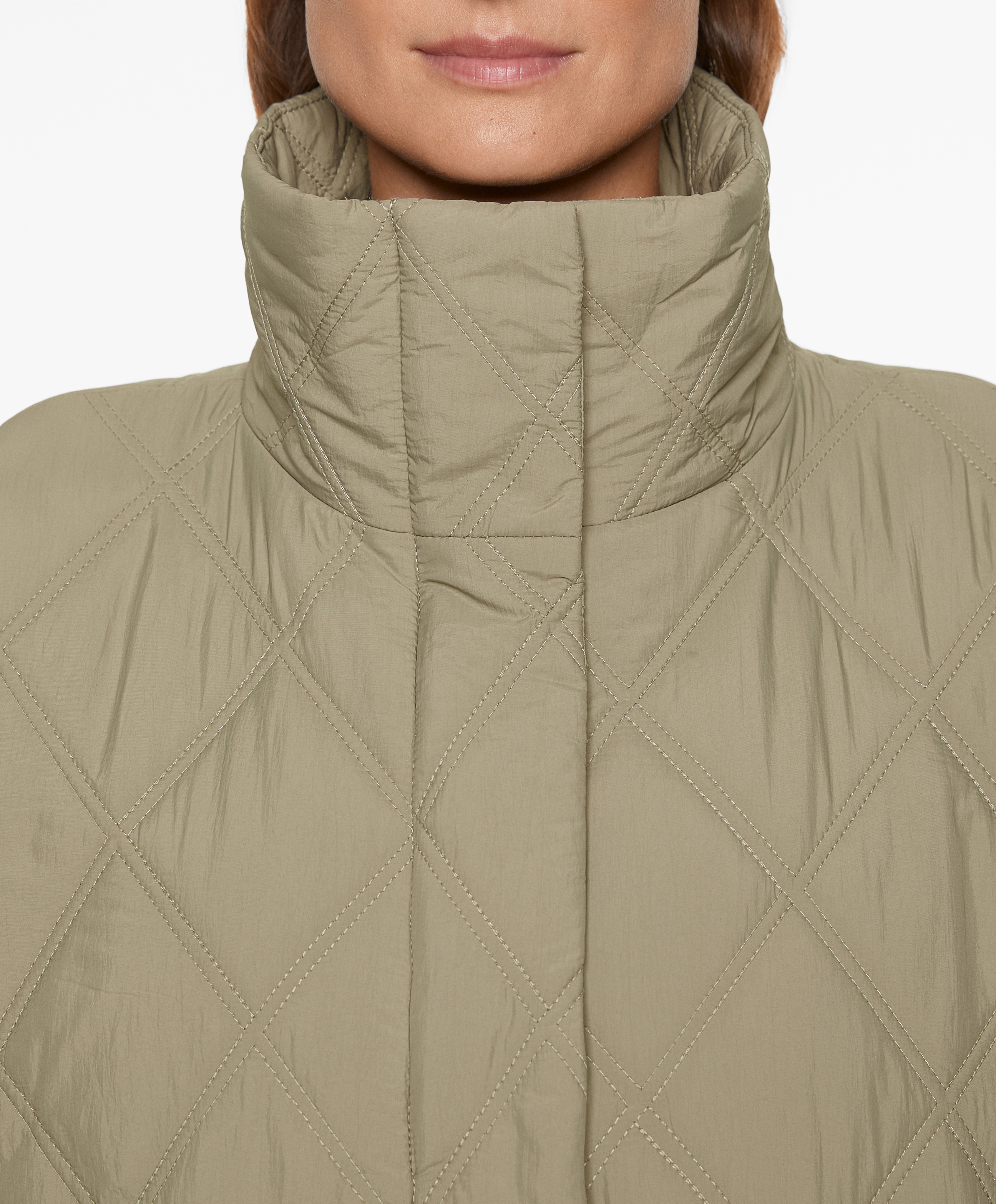 OYSHO Lightweight, water-repellent FELLEX® AEROGEL padded jacket