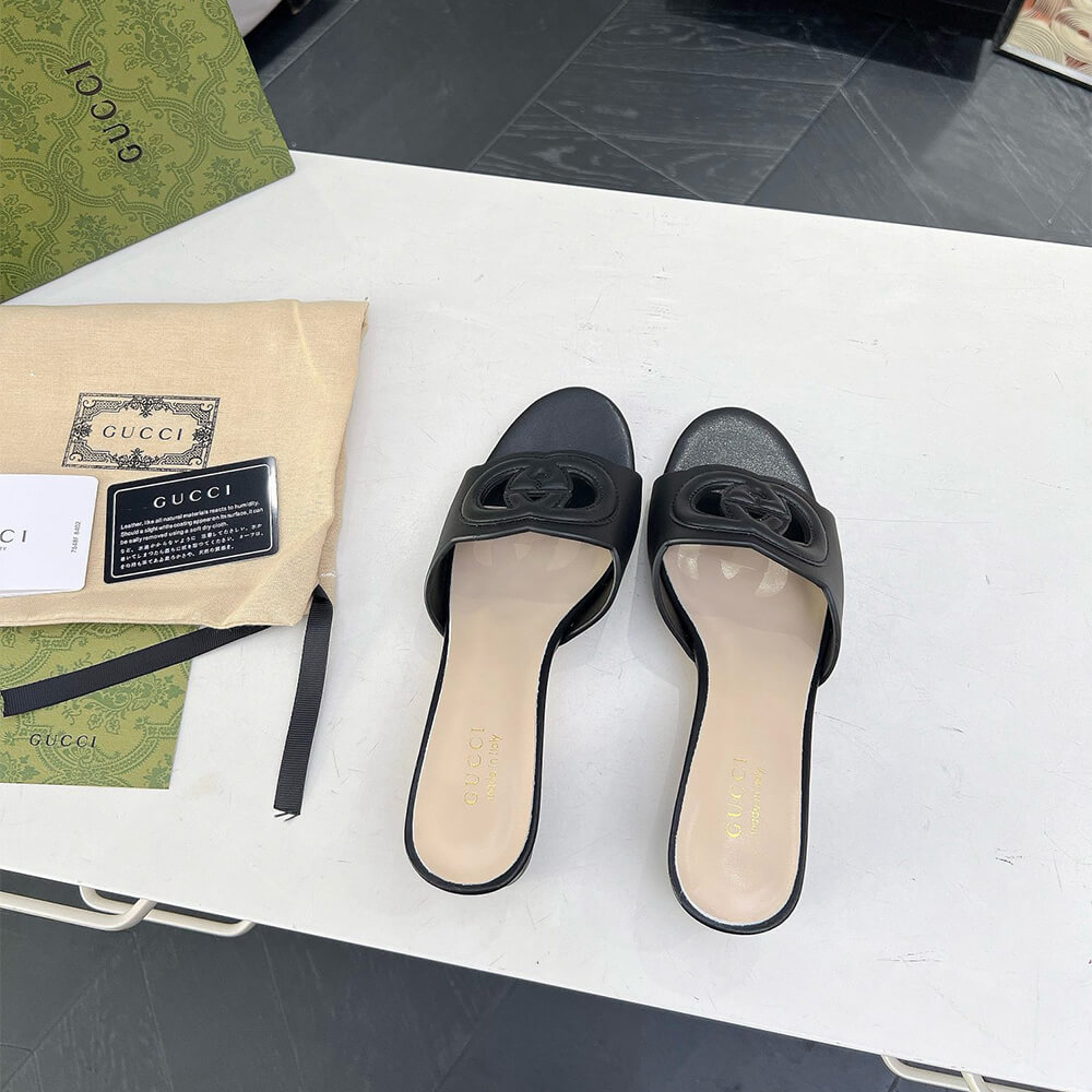 GUCCI Women s Interlocking G slide sandal - Top Club