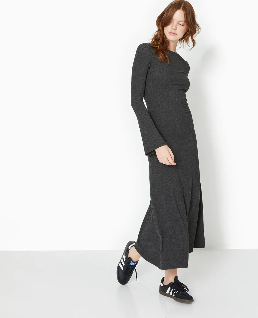 Pimkie Robe longue évasée en maille côtelée