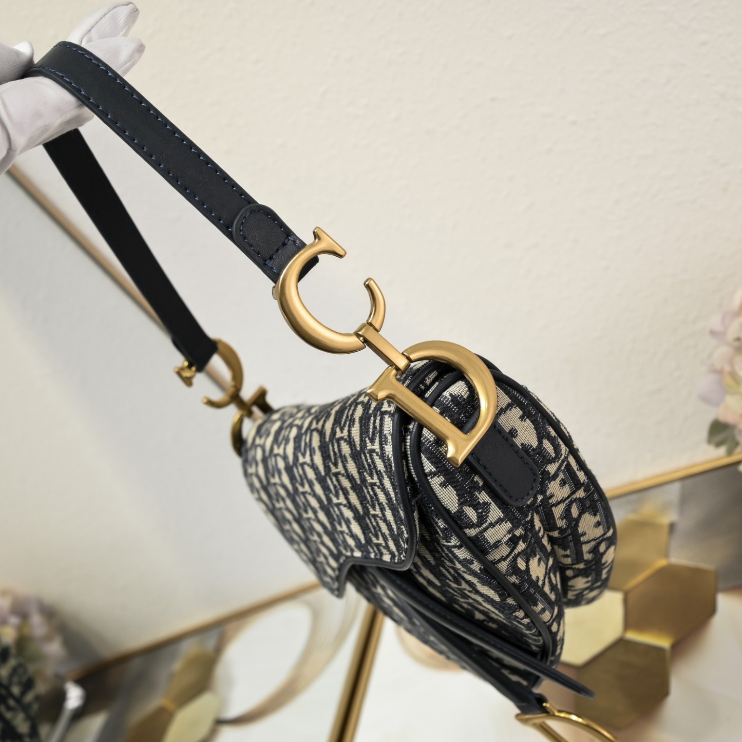 D saddle Be a classic with classics crossbody bag - Top Club