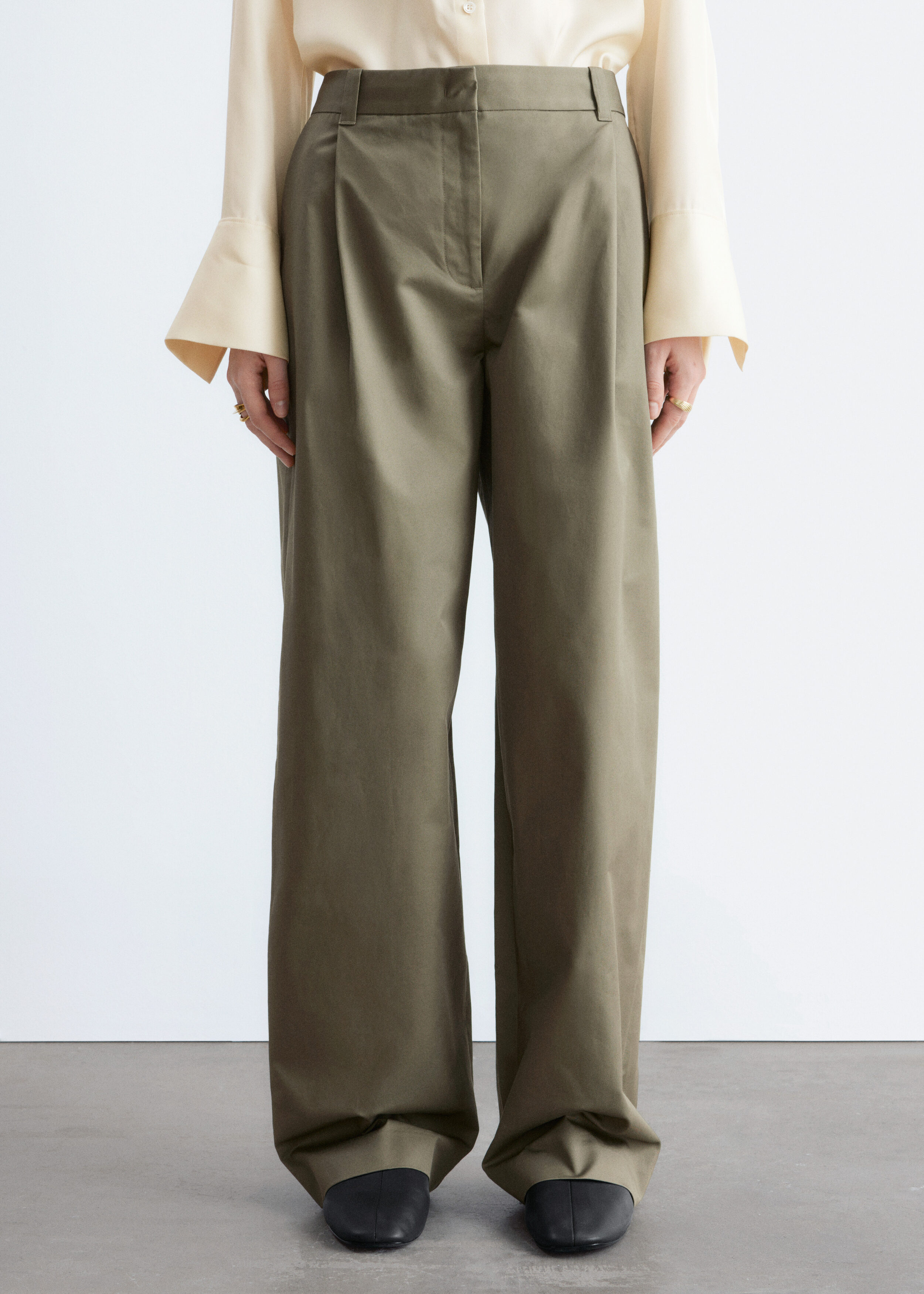 & Other Stories PLEATED COTTON TROUSERS