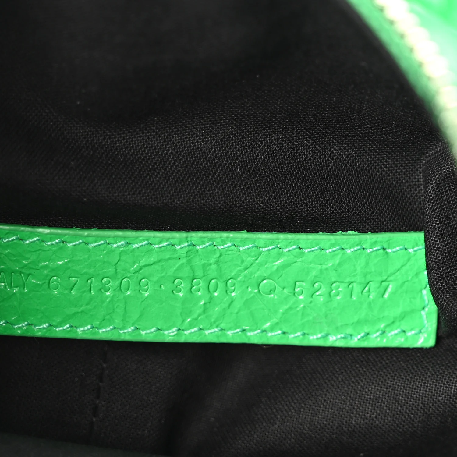 Agneau Arena Le Cagole Shoulder Bag XS Vivid Green - Top Club