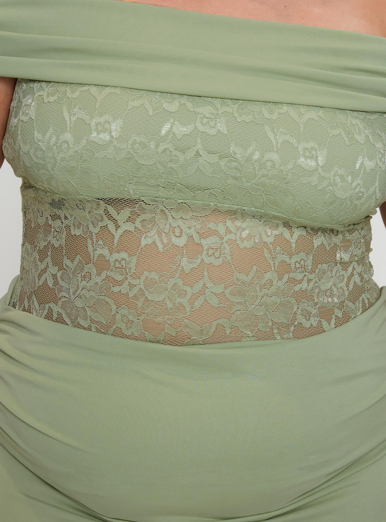 Gwendolen Off The Shoulder Maxi Dress Green Curve