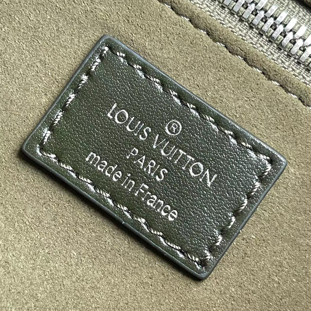 LV Carryall Vibe MM - Top Club