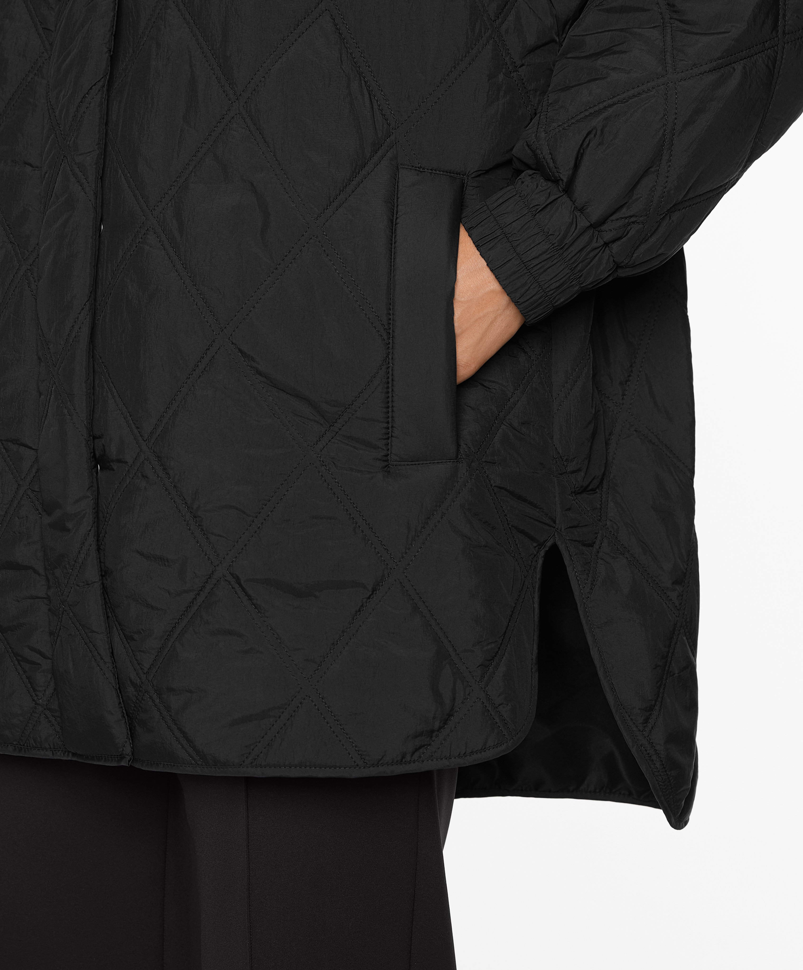 OYSHO Lightweight, water-repellent FELLEX® AEROGEL padded jacket