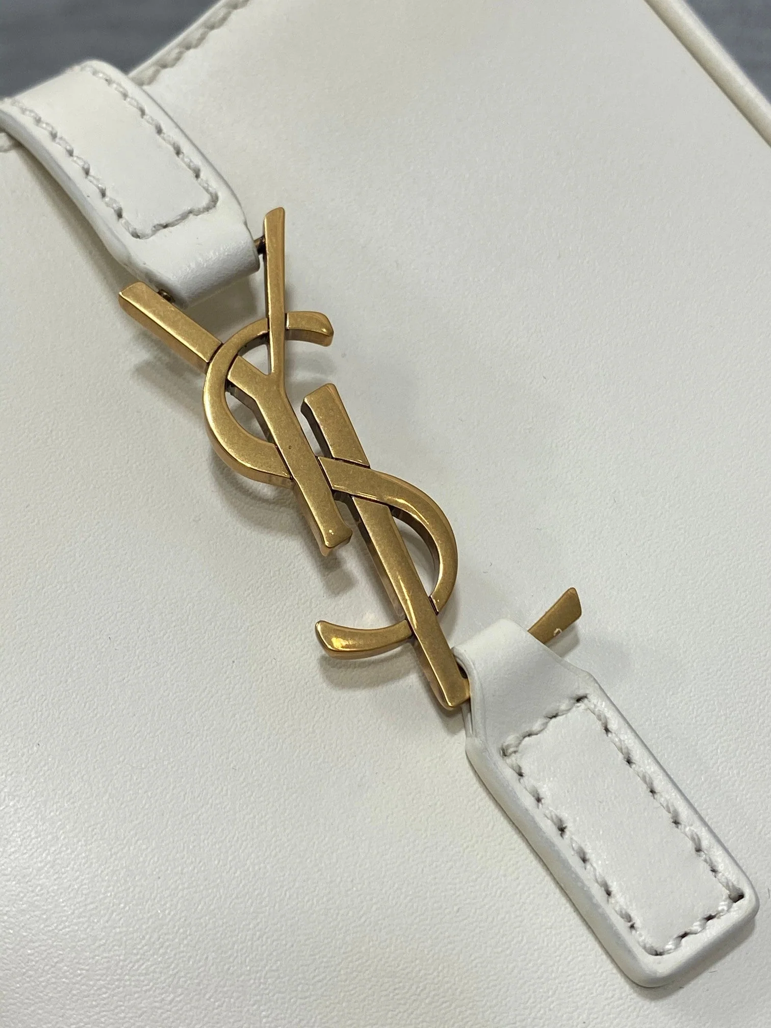 YSL Le 5 A 7 Mini White Bag - 13x20x4cm - Top Club