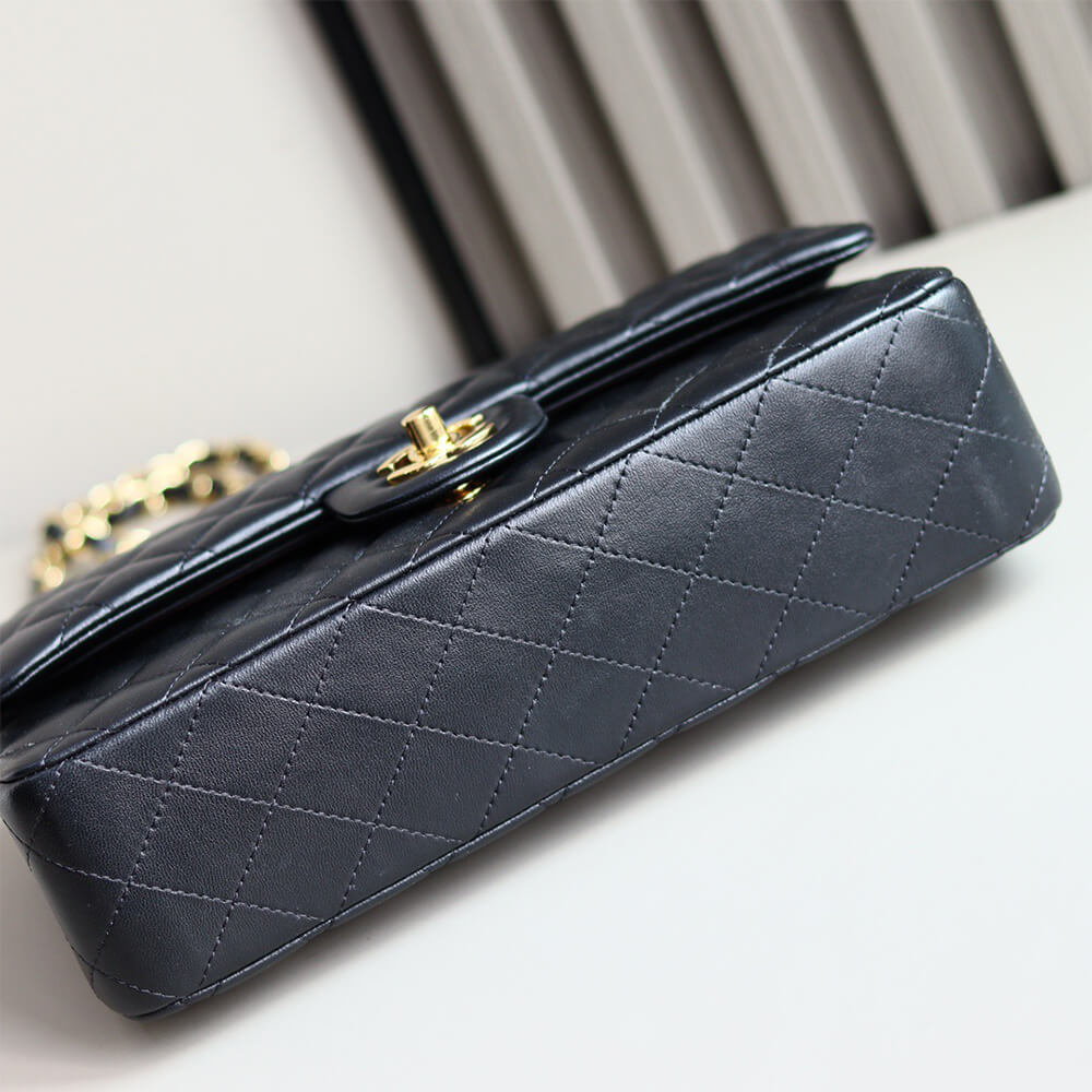 CHANEL CLASSIC FLAP HANDBAG(TAX-FREE Grade) - Top Club