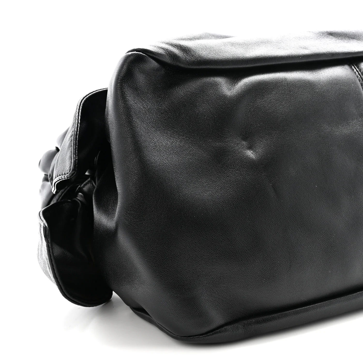 Nappa Medusa Chain Shoulder Bag Black - Top Club