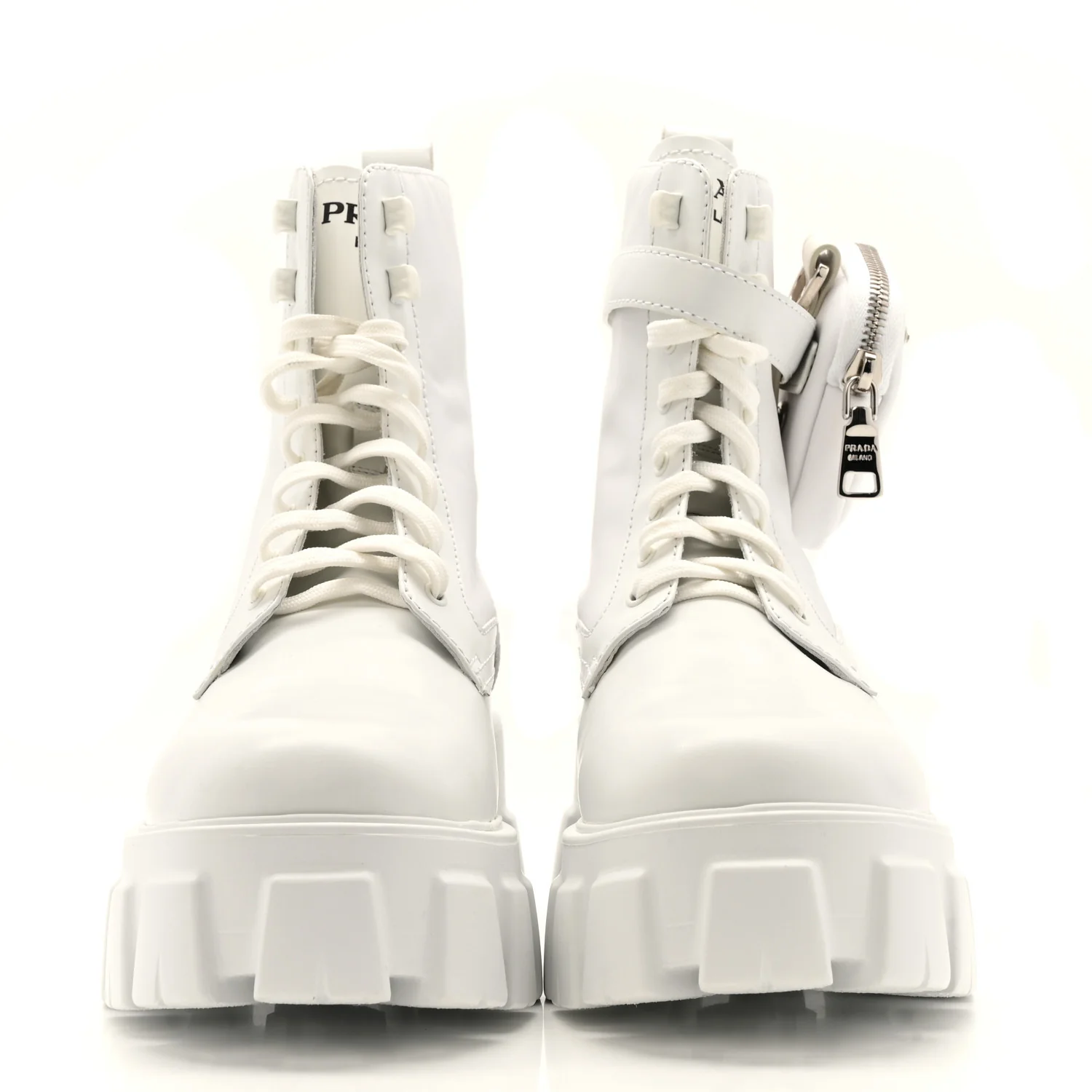 Spazzolato Rois Re-Nylon Metal Triangle Logo Monolith Pouch Pocket 55mm Boots 40 White - Top Club