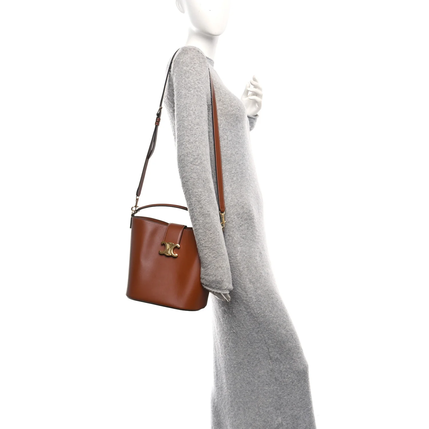 Smooth Calfskin Triomphe Medium Louise Bag Tan