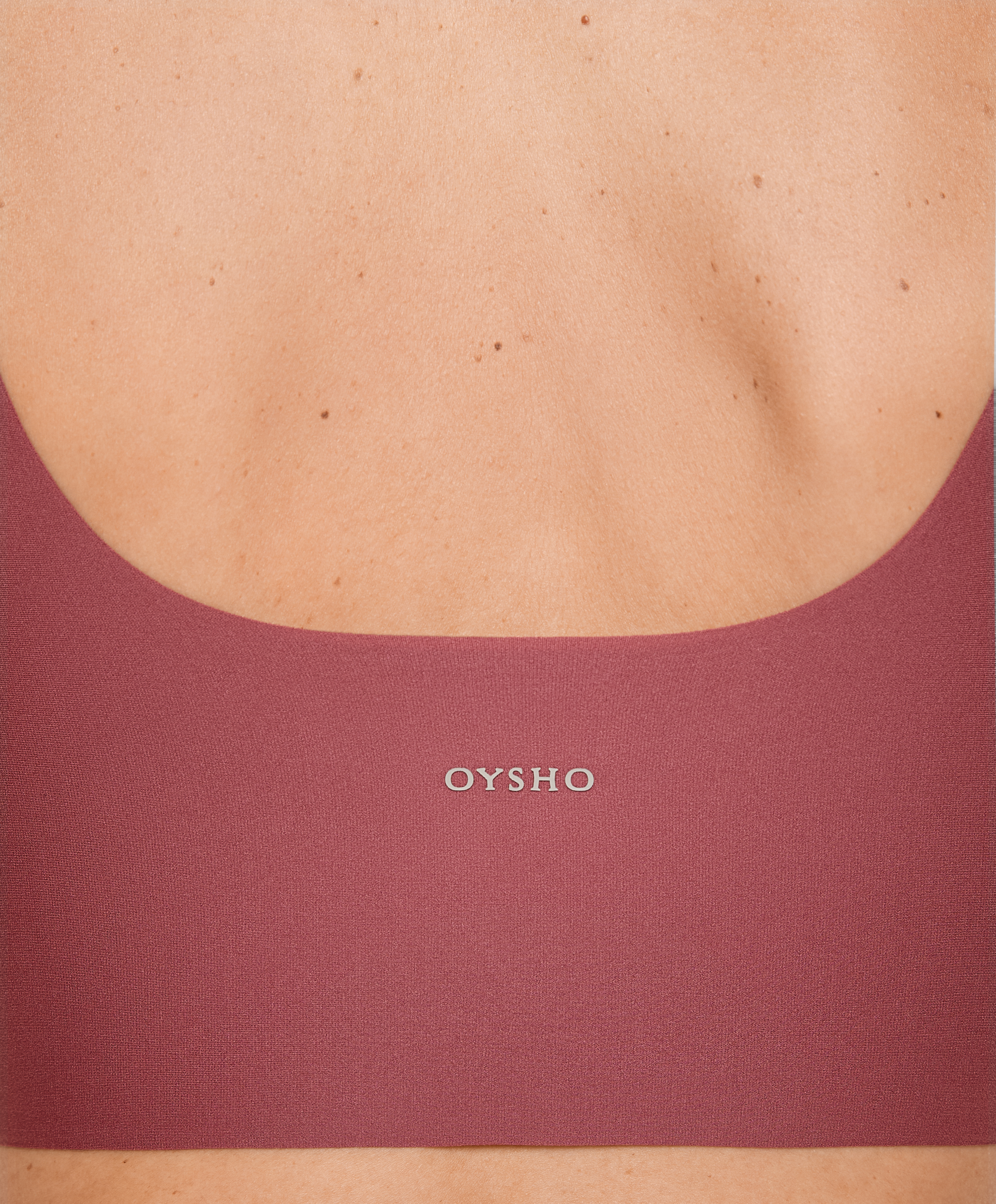 OYSHO Perfect-adapt medium-support sports bra with cups