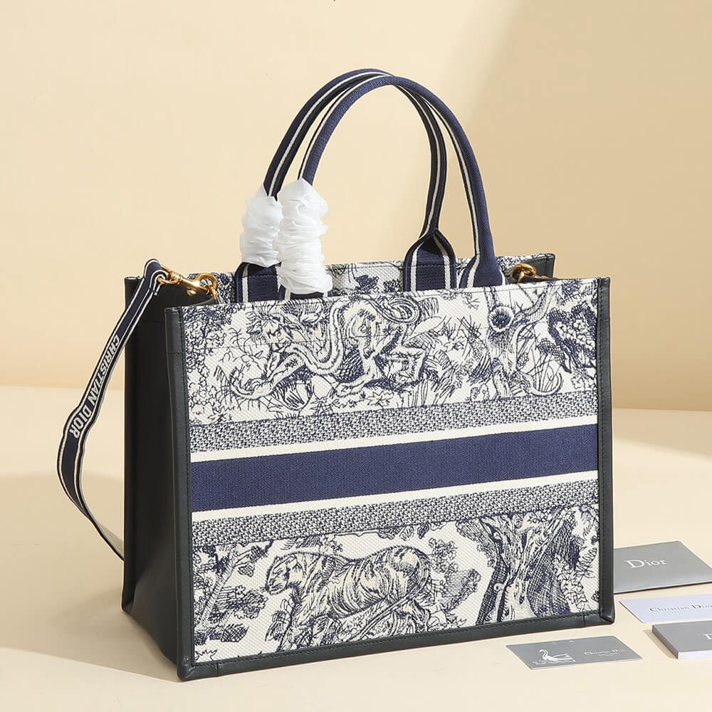 Medium Dior Book Tote - Top Club