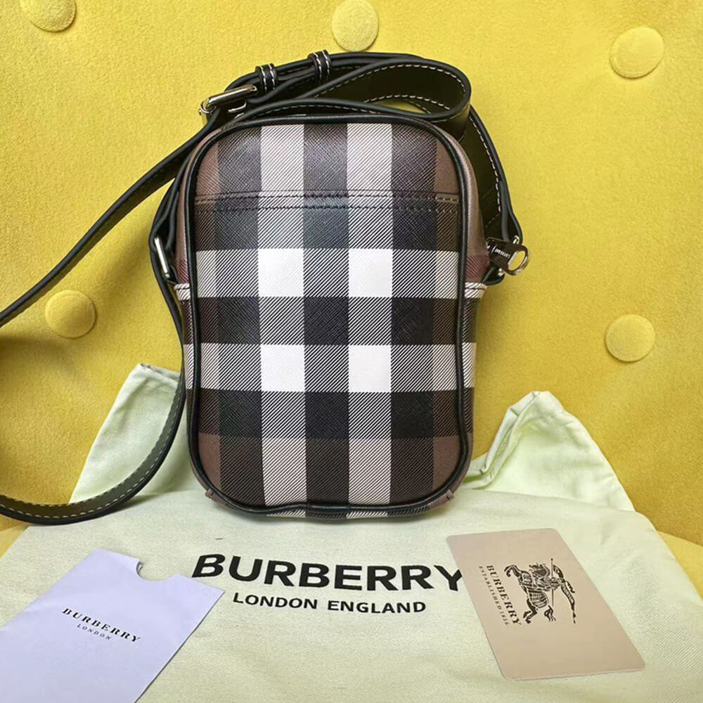 Burberry Vertical Paddy Bag - Top Club