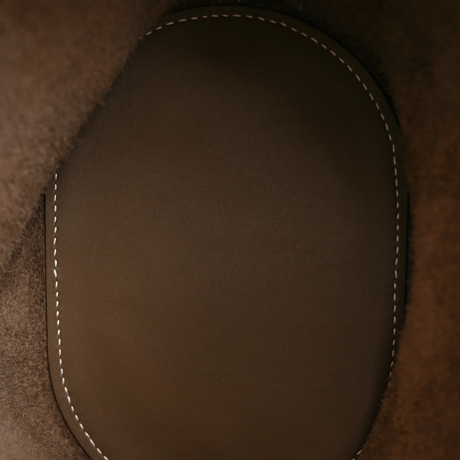 Taurillon Clemence Swift In-The-Loop 18 Bag Etoupe - Top Club