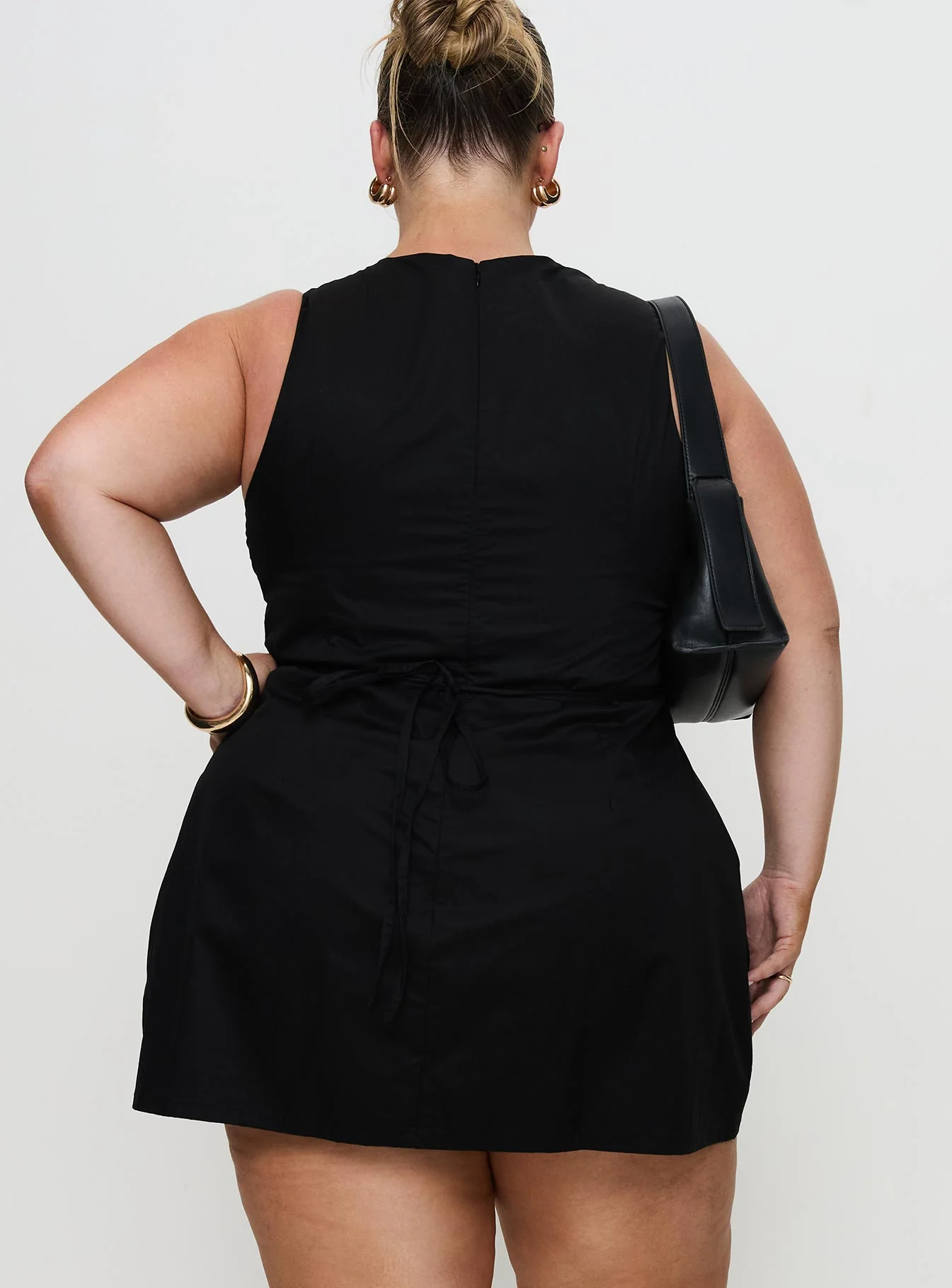 Yumiko Romper Black Curve