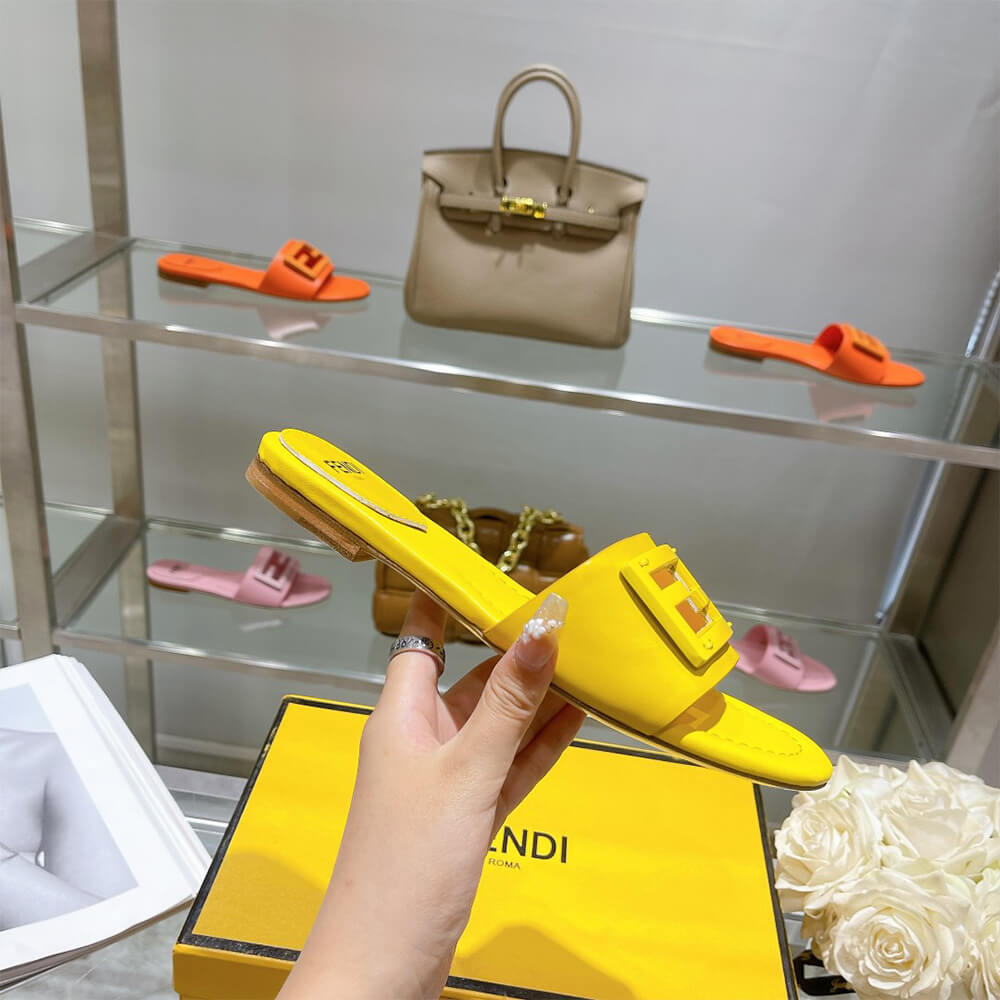 Fendi Baguette Slides - Top Club