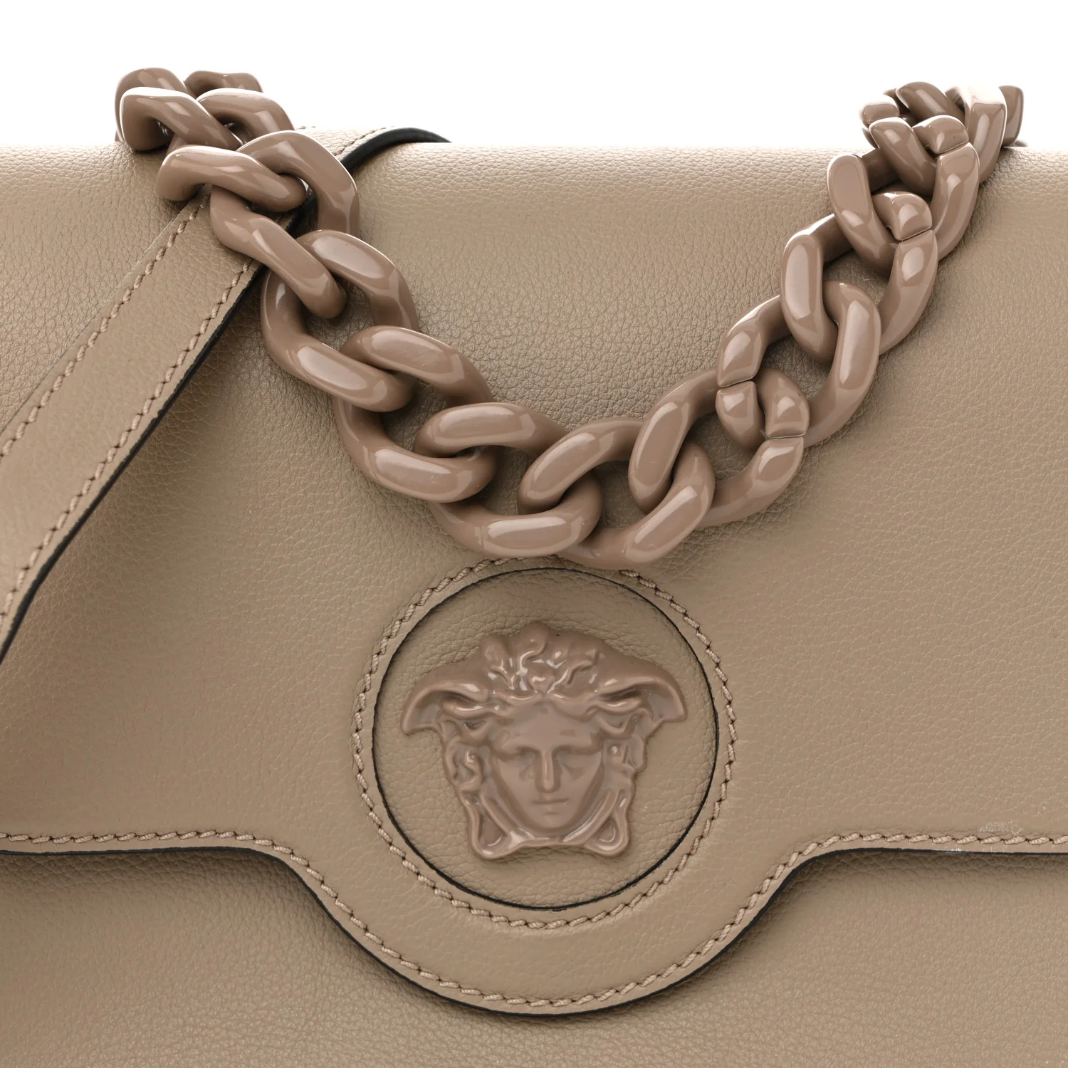 Grained Calfskin La Medusa Flap Shoulder Bag Taupe - Top Club