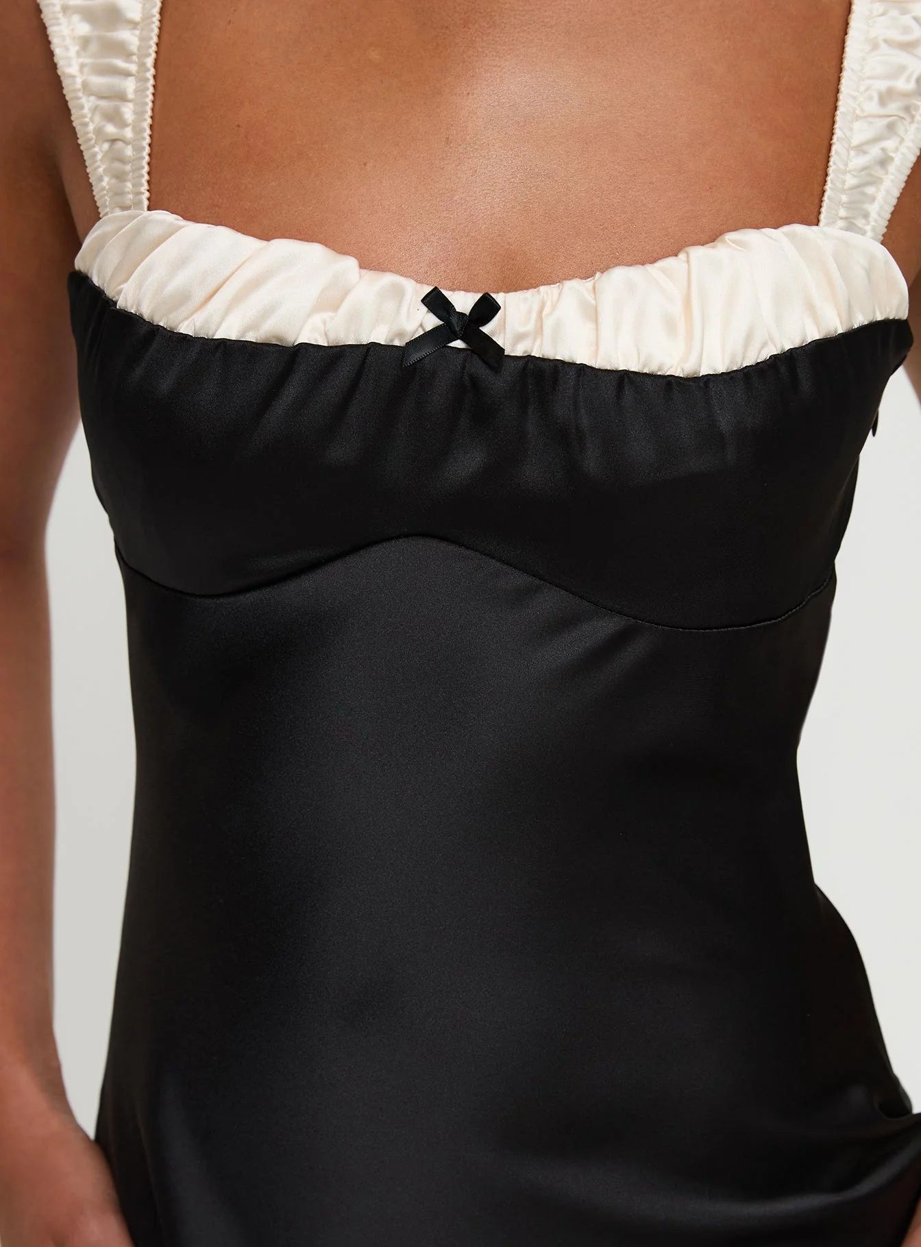 Emmert Maxi Dress Black