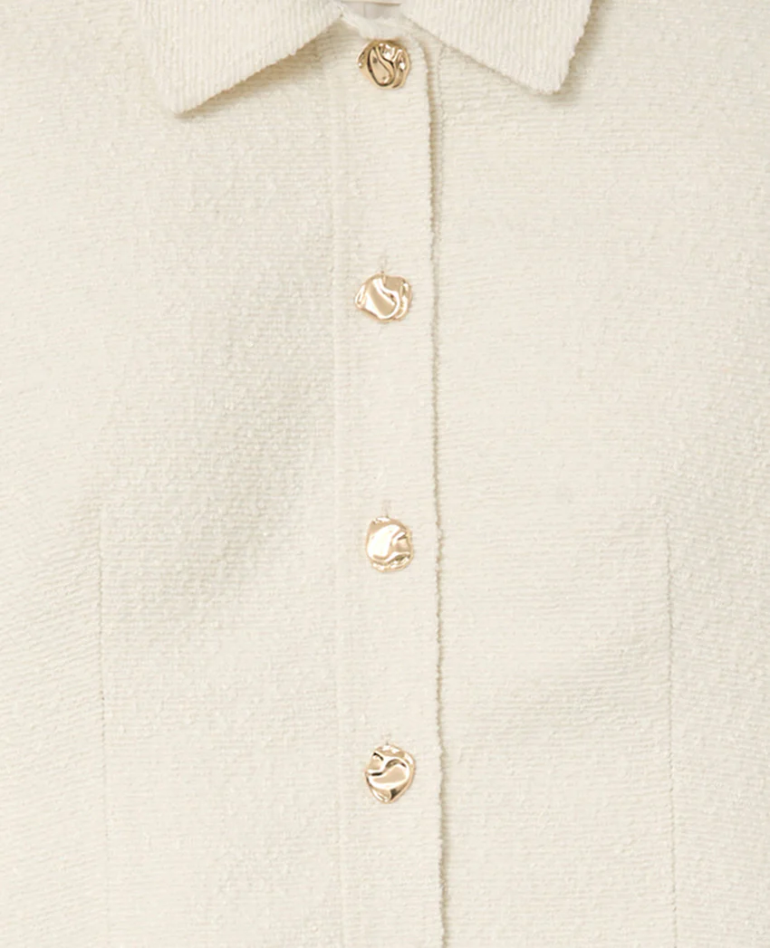 Pimkie Veste cintrée en tweed avec boutons bijoux