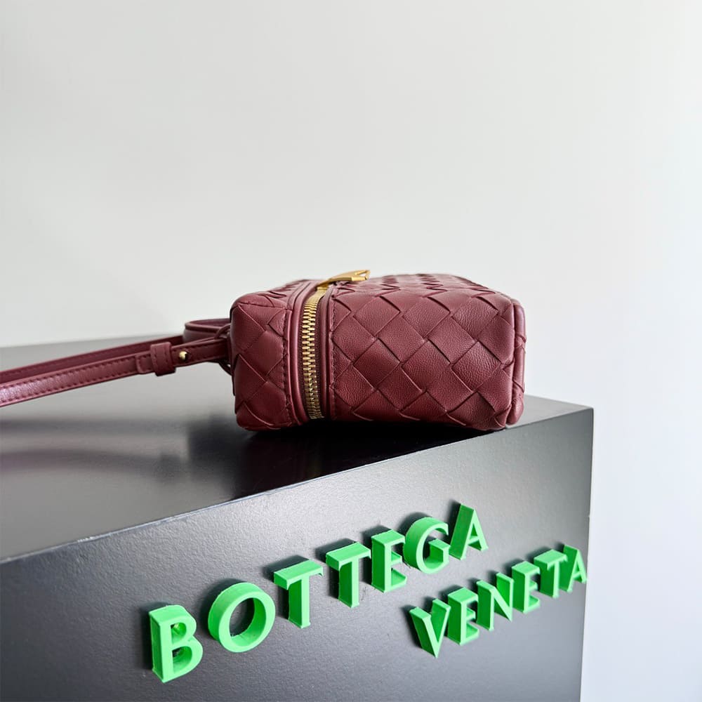 Bottega Veneta Bang Bang Vanity Case(high-end grade) - Top Club