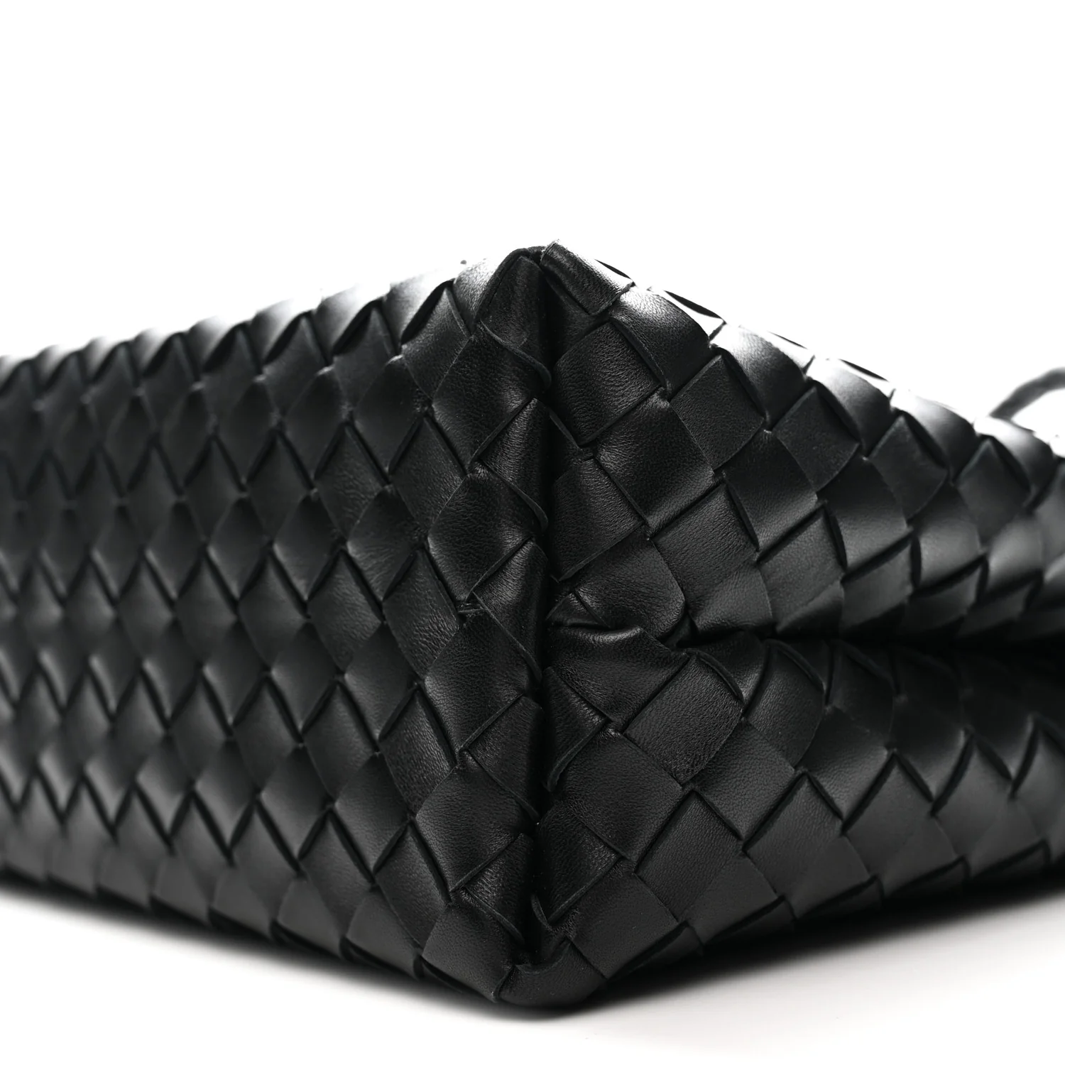 Nappa Intrecciato Medium Andiamo Shoulder Bag Black - Top Club