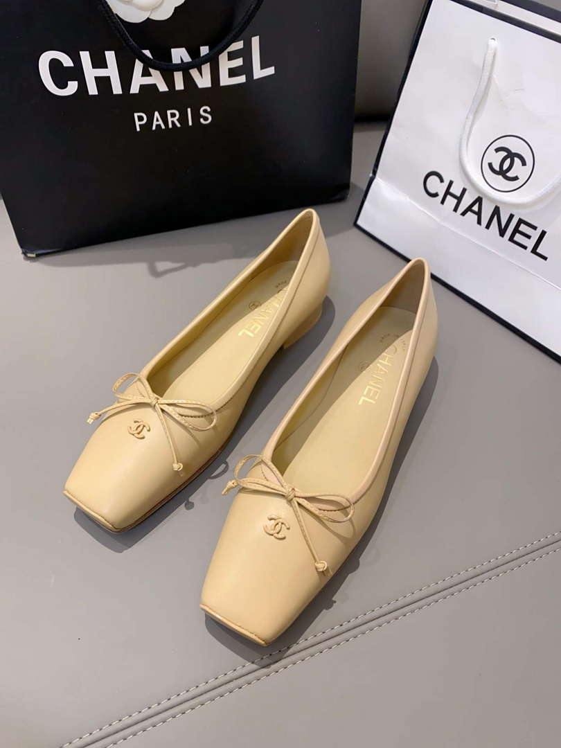Chanel Women's Loafers Fashion Shoes C93265 - Sneaker Replica Workshop