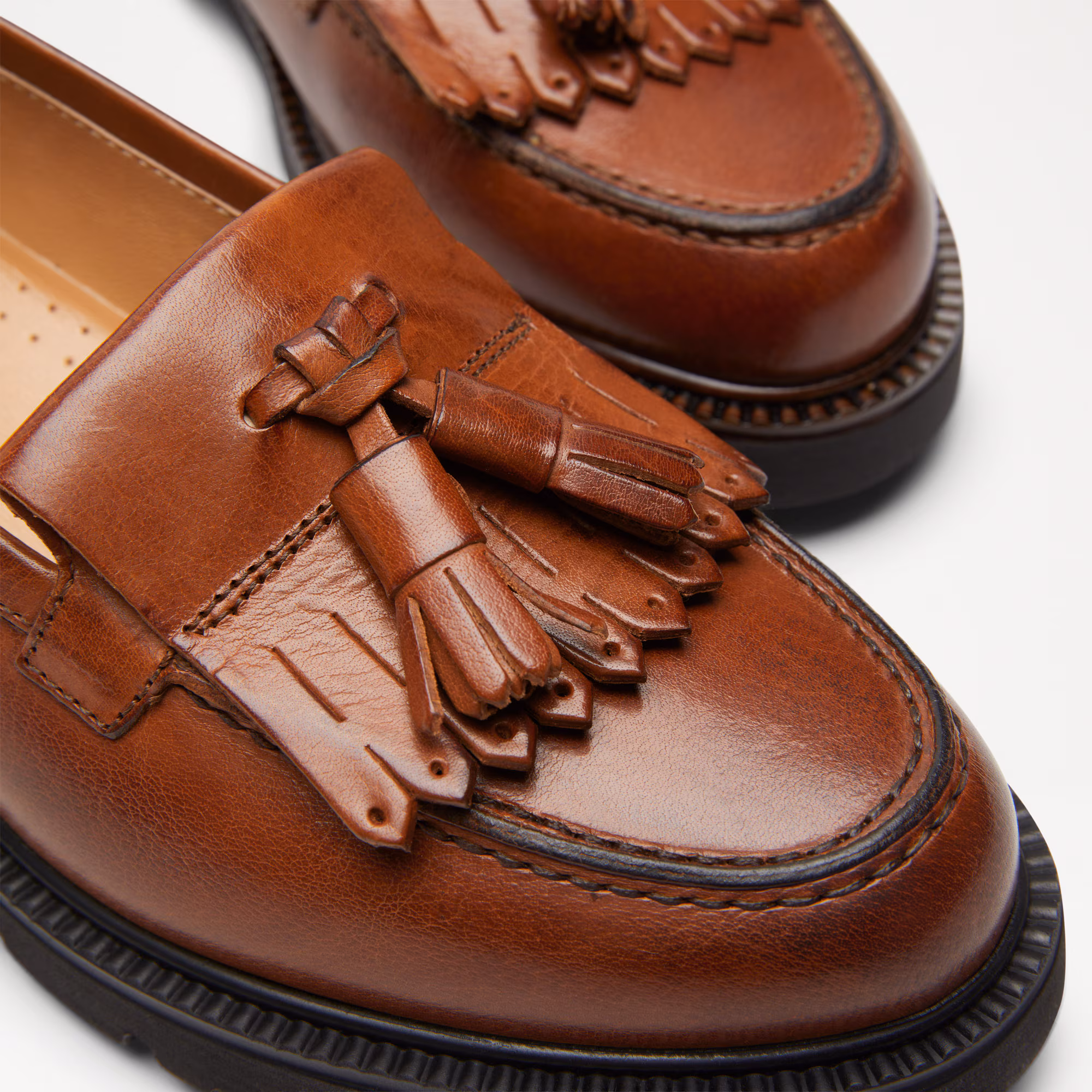 DorchesterLug Tassel Loafer
