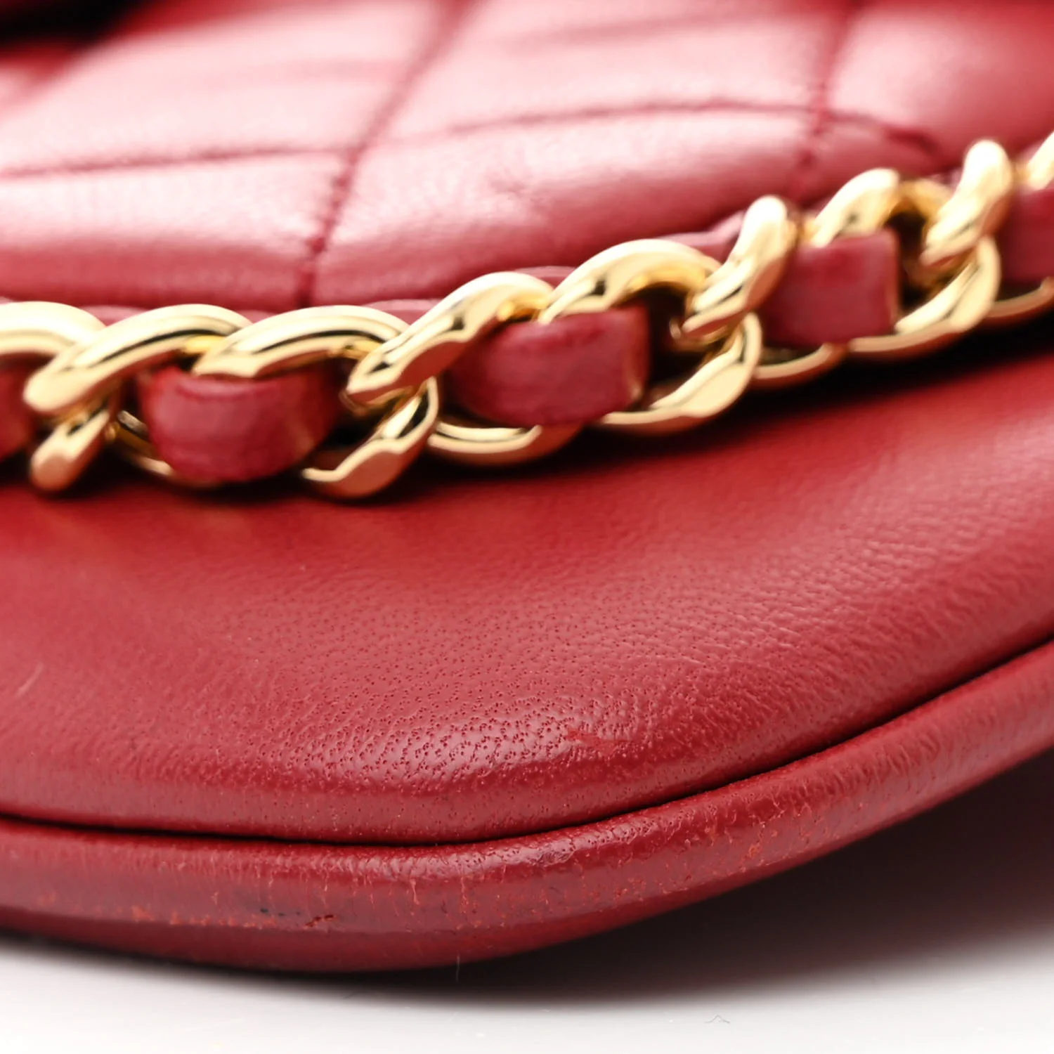 Lambskin Quilted CC Unchained Crossbody Red - Top Club
