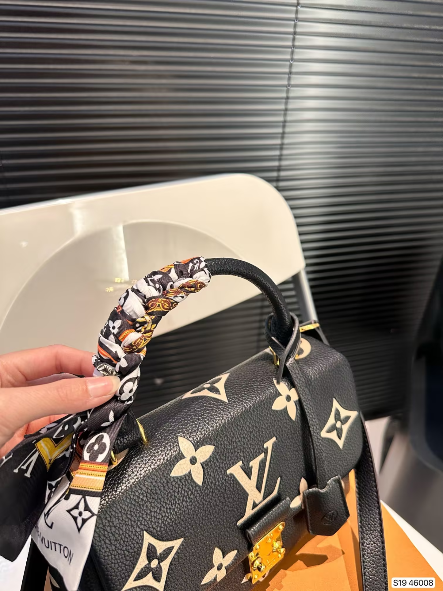 Louis new arrival hand bag size: 24*15 cm - Top Club