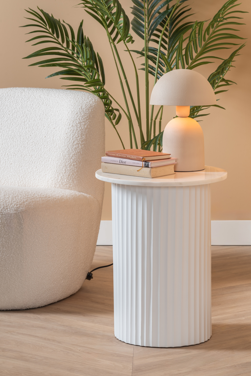 Coffee table Luscious straight white marble, white frame
