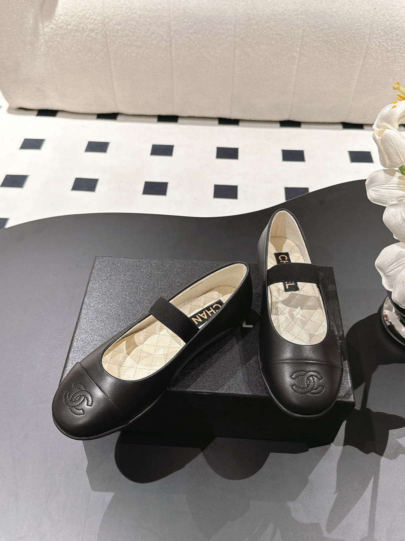 Chanel Women's Fashion Mary Janes Shoes C90286 - Sneaker Replica Workshop