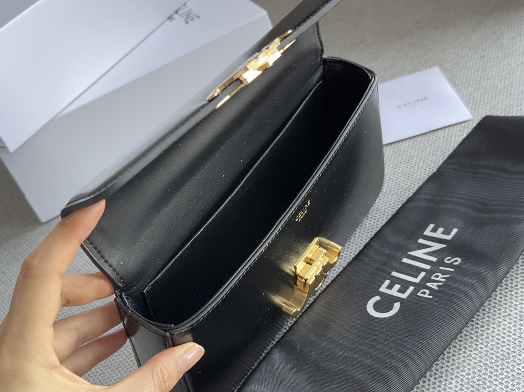 ce 22ss new arrival bag size??20*11cm - Top Club