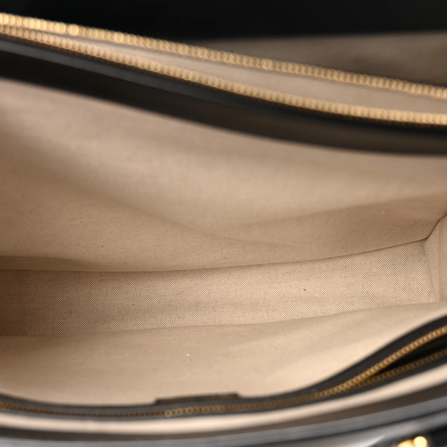 Calfskin GG Matelasse Tote Bag Black - Top Club