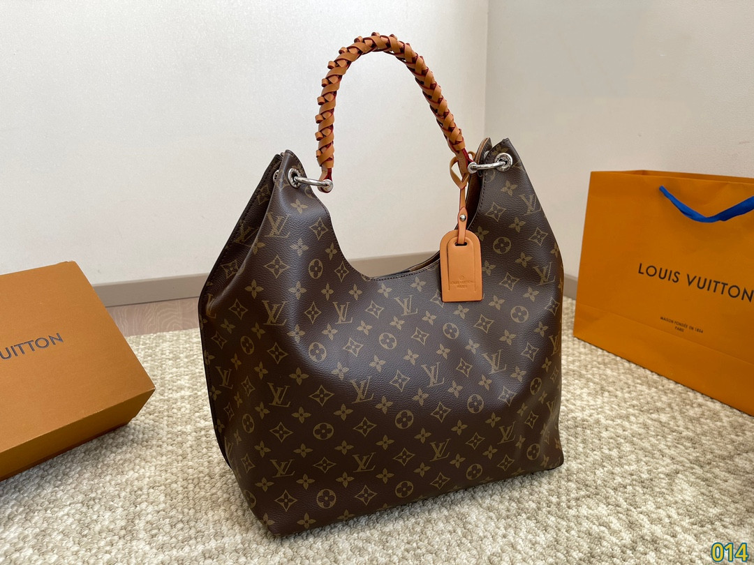 Louis new arrival tote bag size : 34 * 28 cm - Top Club