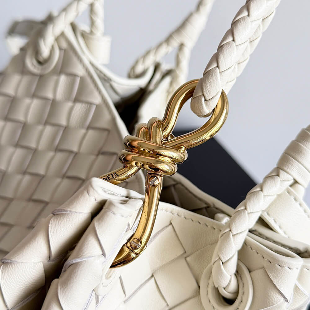Bottega Veneta Medium Parachute(HIGH-END GRADE) - Top Club