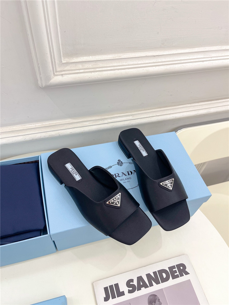 prada catwalk style triangle buckle slippers - Sneaker Replica Workshop