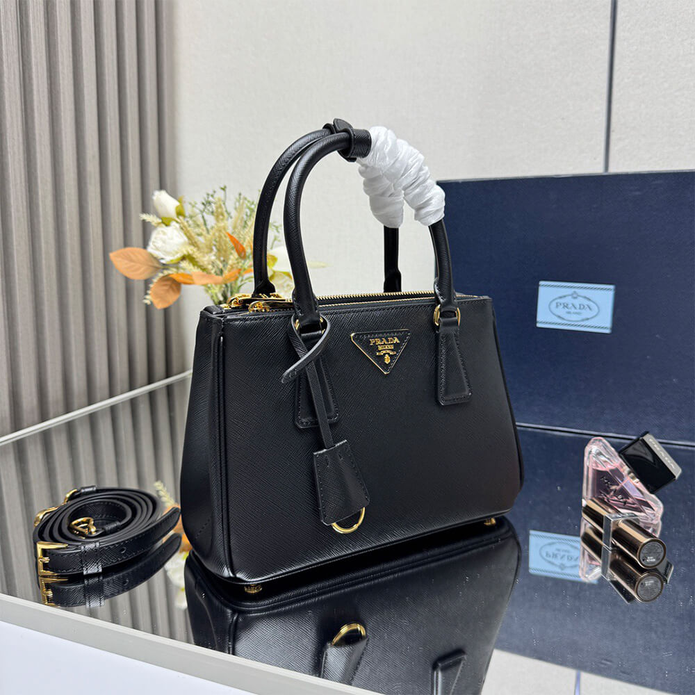 Prada Small Prada Galleria Saffiano leather bag(HIGH-END GRADE) - Top Club