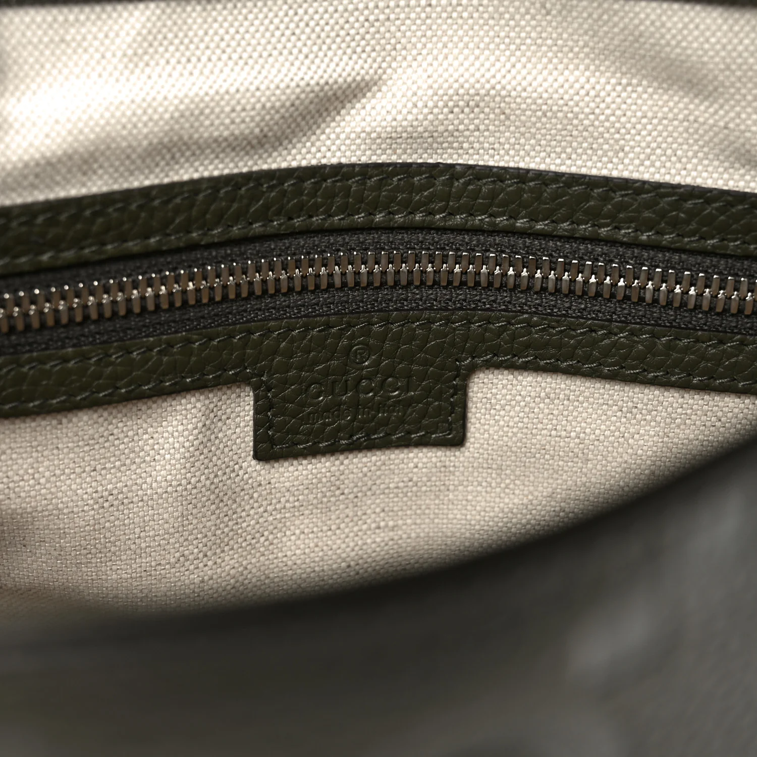Piuma Calfskin Jumbo GG Embossed Double Buckle Medium Messenger Bag Dark Vintage Olive - Top Club