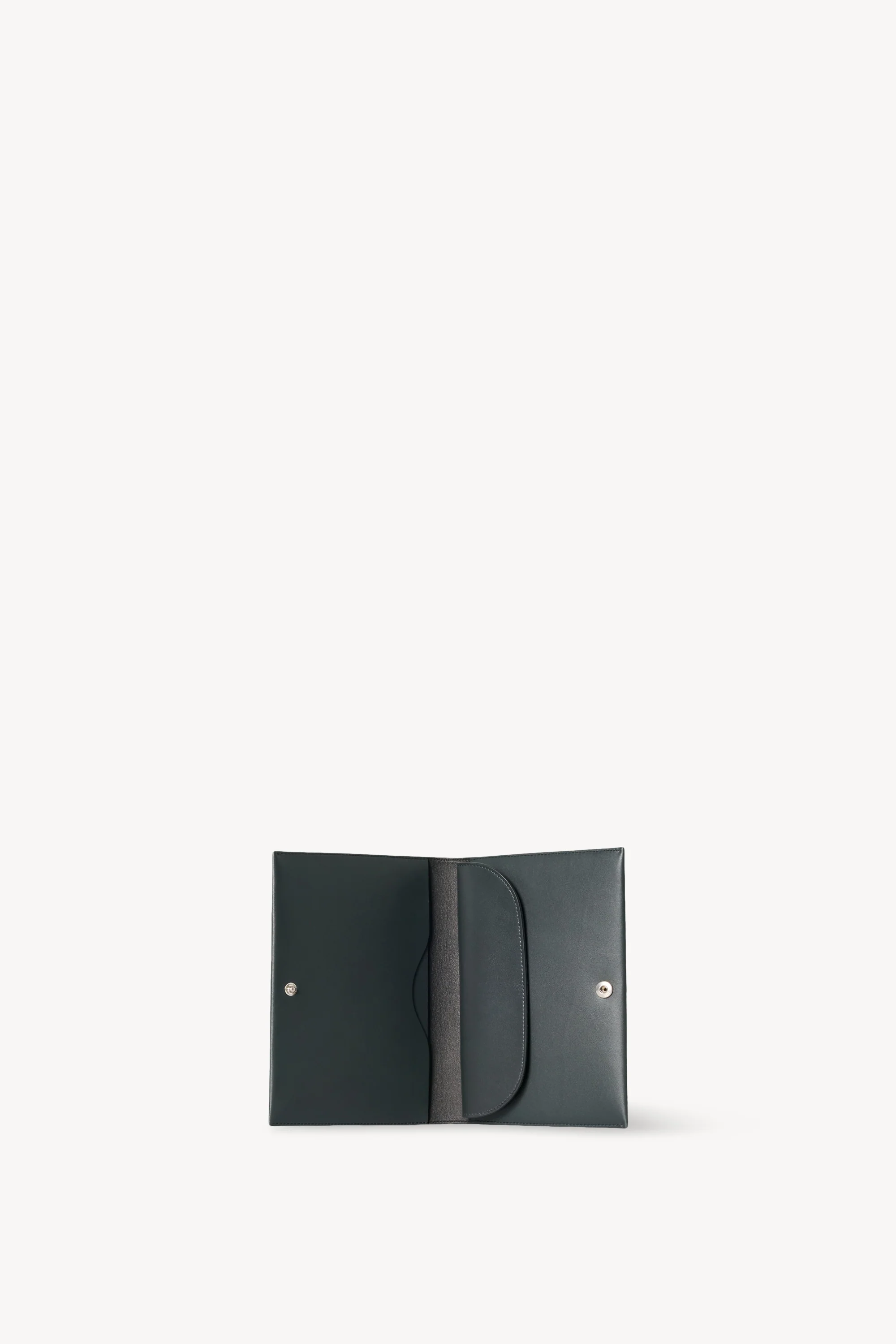 Travel Pouch in Leather - Top Club