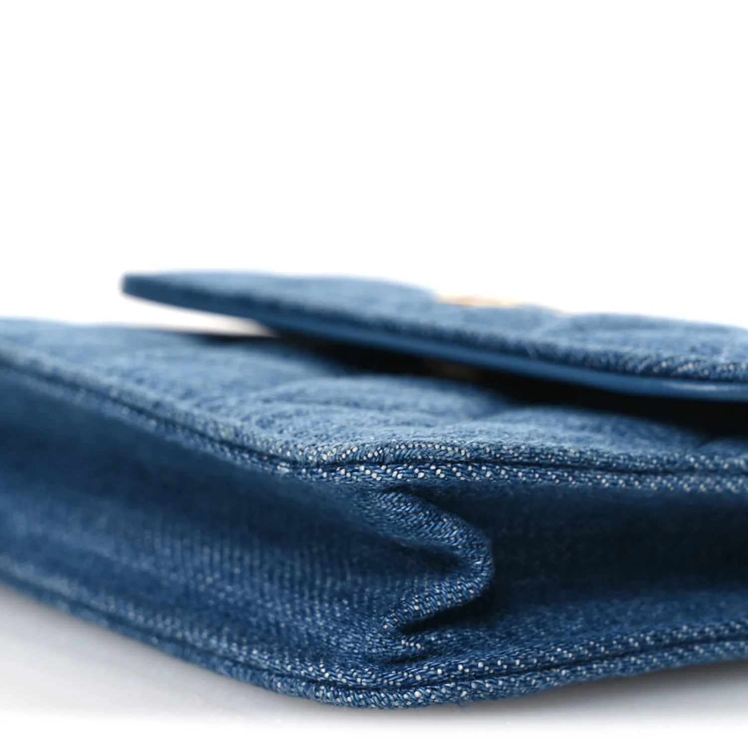 Denim Quilted CC Pearl Crush Clutch With Chain Blue - Top Club