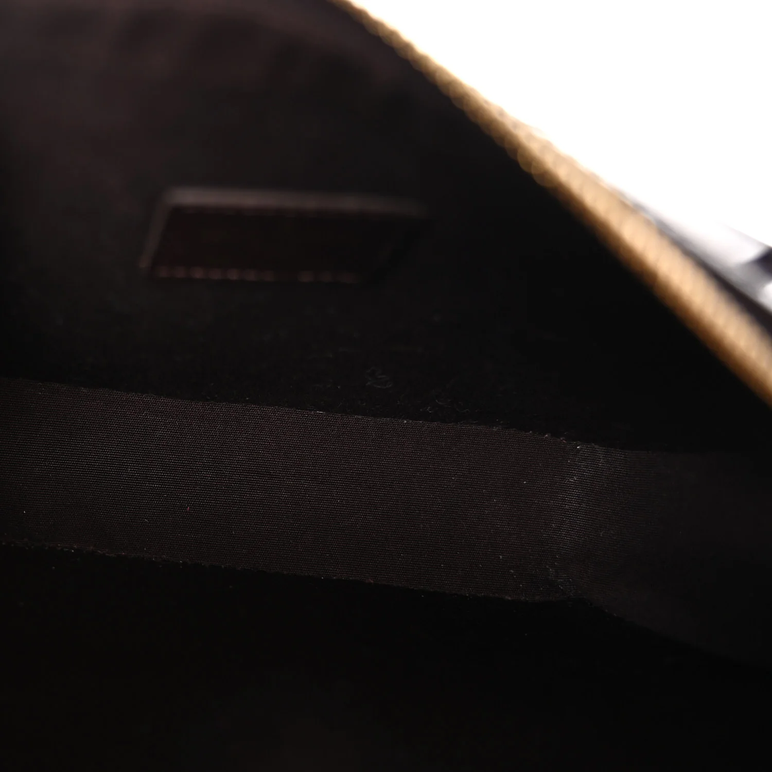 Vernis Camera Pouch Amarante - Top Club