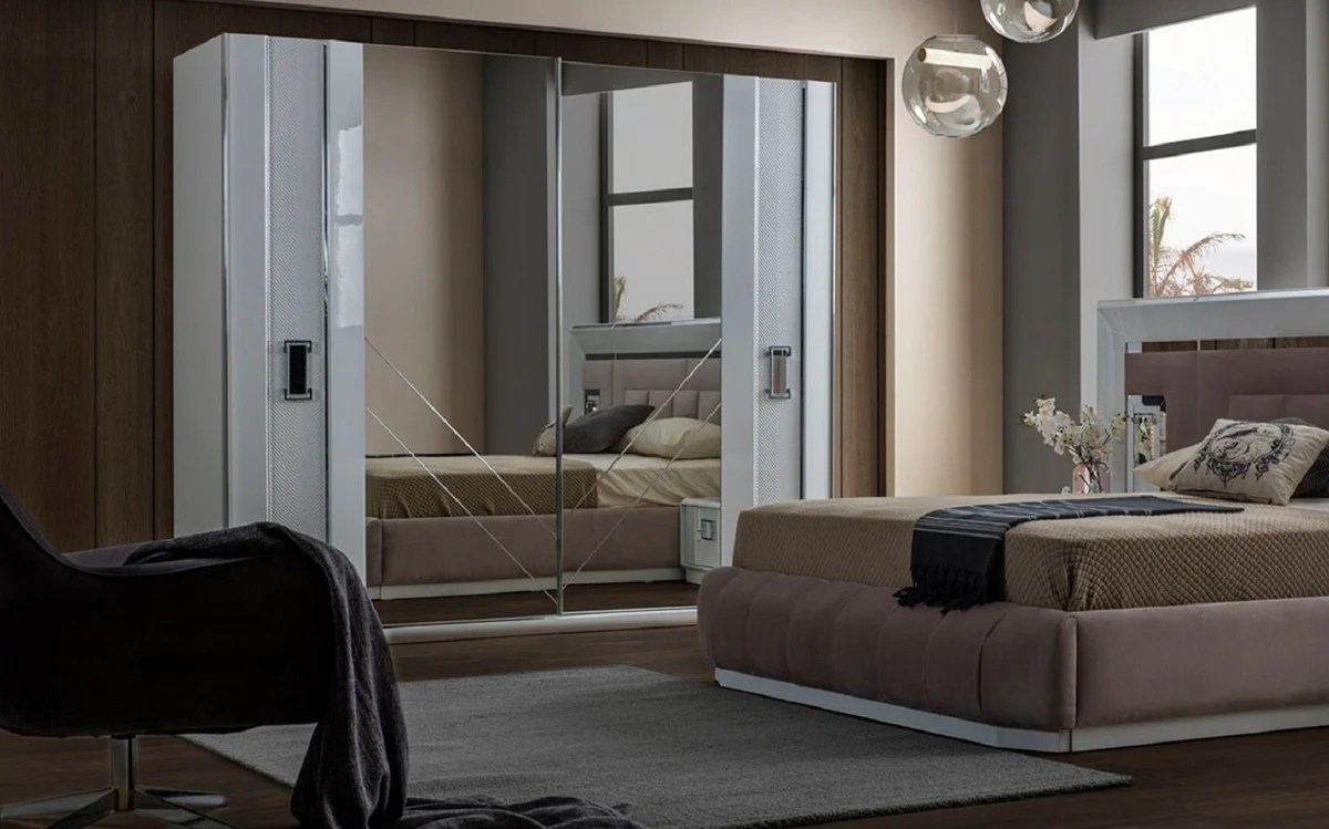 Luxury bedroom wardrobe white 261 x 69 x H. 220 cm - Mirrored solid wood wardrobe - Bedroom furniture - Luxury collection